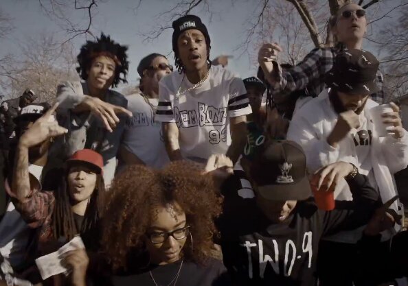 News-Titelbild - Wiz Khalifa präsentiert im Musikvideo zu "We Dem Boyz" seine extrem coole Nachbarschaft