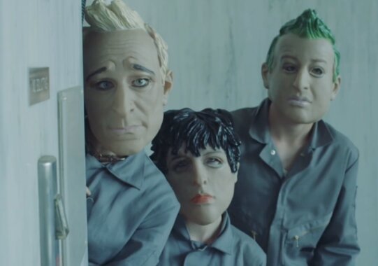 News-Titelbild - How to rob a bank: Green Day mit dem Musikvideo zu "Bang Bang"