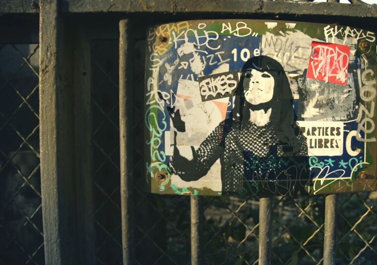 News-Titelbild - Liebeserklärung an die Street Art von Paris: Seht das Musikvideo zu "Sous Le Ciel De Paris"