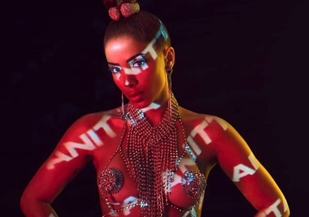 News-Titelbild - So sexy teast Anitta ihr neues, audiovisuelles Album "Kisses" an