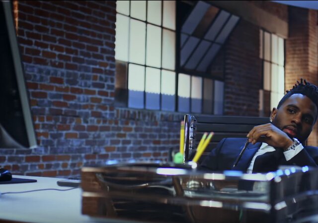 News-Titelbild - Heiße Tänze im Großraumbüro: Jason Derulo mit dem Musikvideo zu "If It Ain't Love"