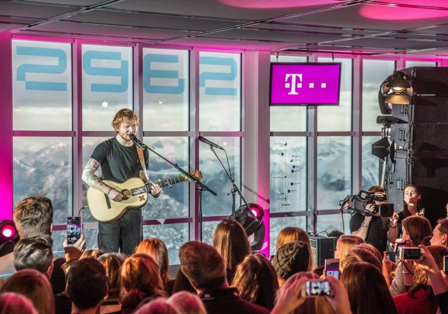 News-Titelbild - Seht Ed Sheerans Telekom Street Gig auf der Zugspitze hier noch einmal in voller Länge