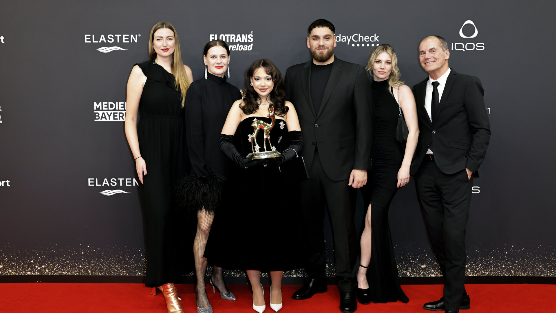 News-Titelbild - AYLIVA triumphiert als Künstlerin des Jahres bei der BAMBI-Verleihung