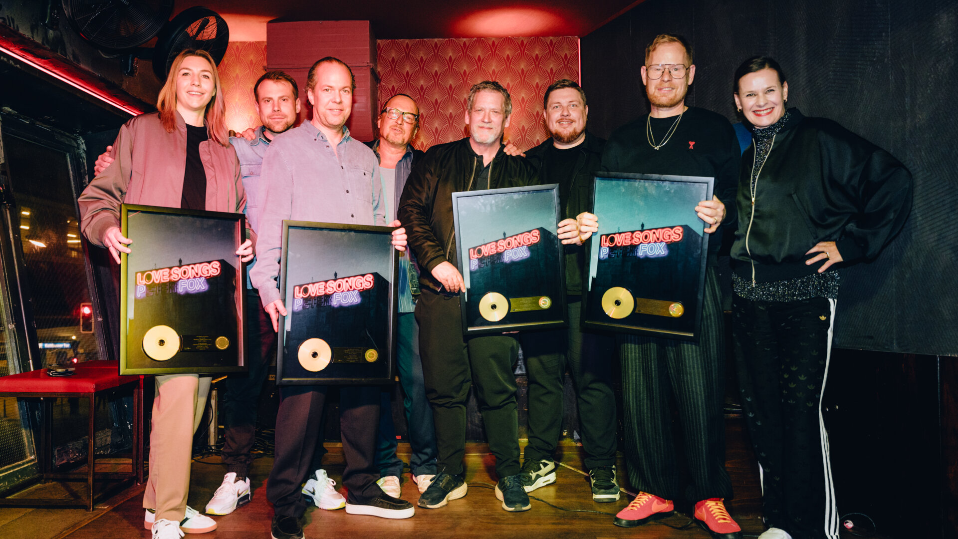 News-Titelbild - Peter Fox: Goldregen und Doku-Premiere in Berlin