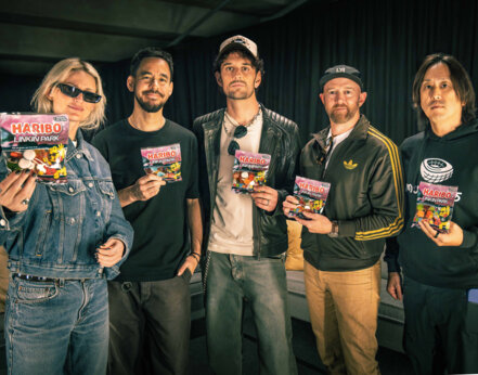 News-Titelbild - HARIBO und LINKIN PARK gehen diesen Sommer gemeinsam auf Tour – mit einer limitierten Fruchtgummi-Edition