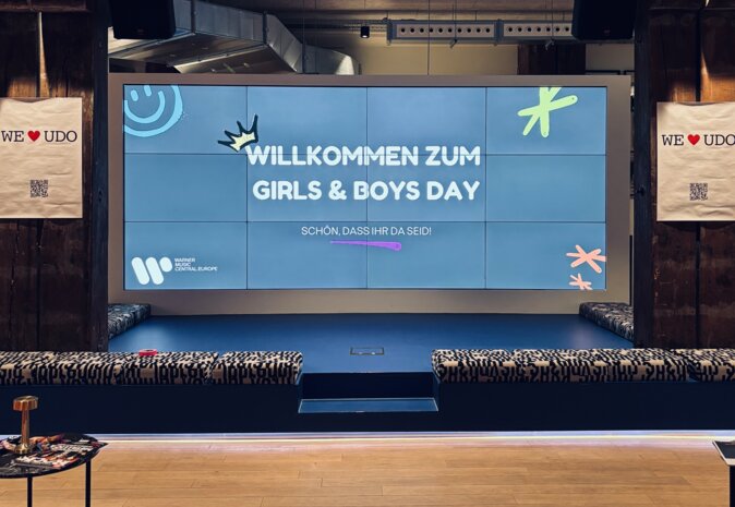 News-Titelbild - Warner Music lud Schüler:innen zum Girls’ & Boy's Day