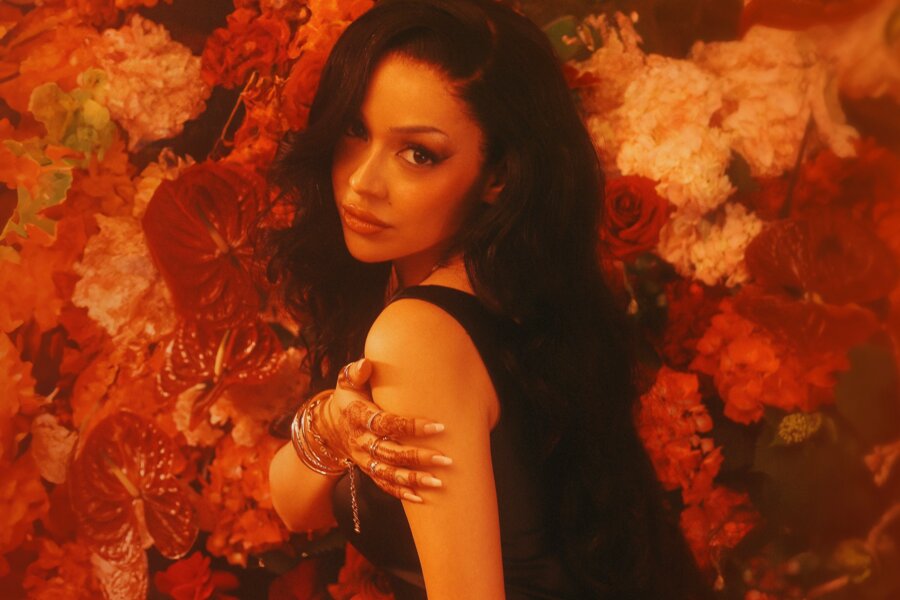 News-Titelbild - Ayliva erneut an der Spitze der deutschen Album-Charts