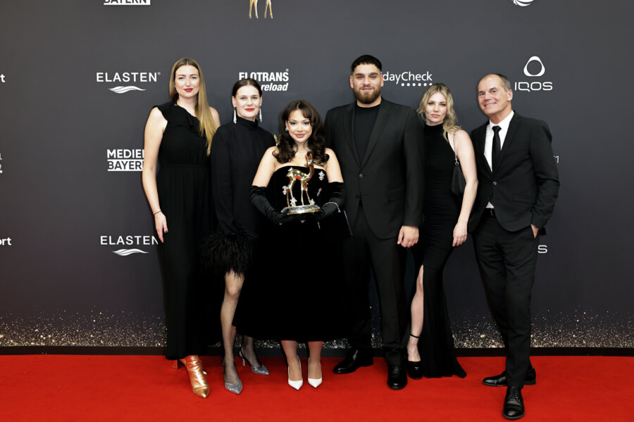 News-Titelbild - AYLIVA triumphiert als Künstlerin des Jahres bei der BAMBI-Verleihung