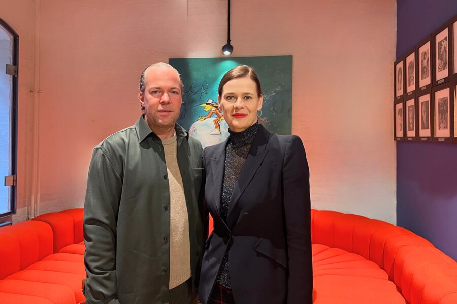 News-Titelbild - Warner Music schließt 2024 mit Rekordergebnissen ab