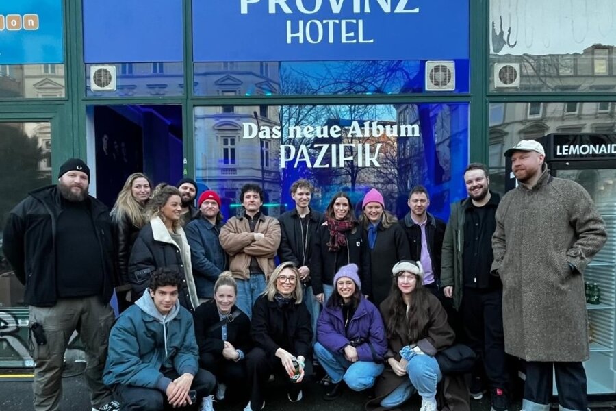 News-Titelbild - Provinz erreichen mit "Pazifik" erstmals Platz 1 der deutschen Album-Charts