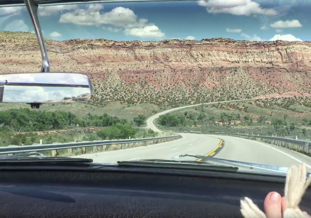 News-Titelbild - Im Musikvideo zu "Already Great" unternimmt Neil Young einen Road Trip quer durch die USA
