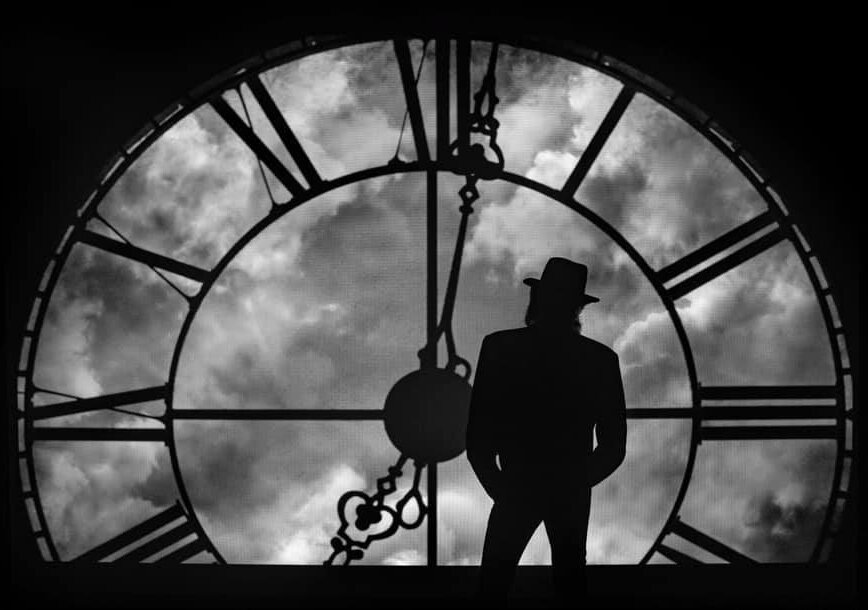 News-Titelbild - Die Uhr des Lebens tickt, doch Udo Lindenberg singt im Video "Wieder genauso" dagegen an