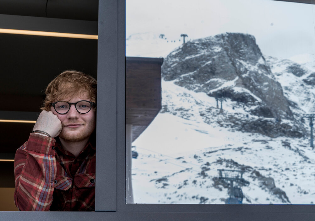 News-Titelbild - "Perfect" im Remix von Robin Schulz, und: eine Reise in die Alpen zu Ed Sheeran gewinnen!