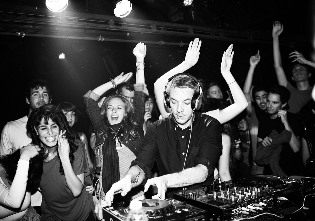 Diplo Diplo legt "Andre Agassi Remix" von Lordes "Tennis Court" vor