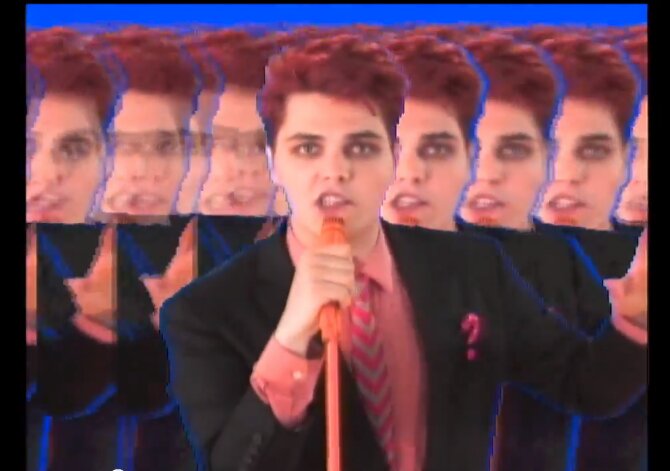 News-Titelbild - Gerard Way unternimmt im Musikvideo zu "Millions" eine Zeitreise in die 80er
