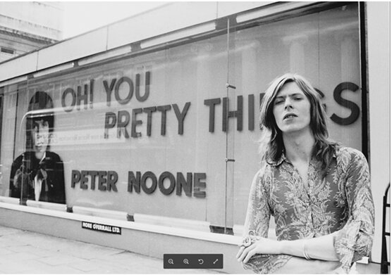 News-Titelbild - Hört die Rarität "Holy Holy" vom kommenden Box-Set "David Bowie Five Years 1969-1973"