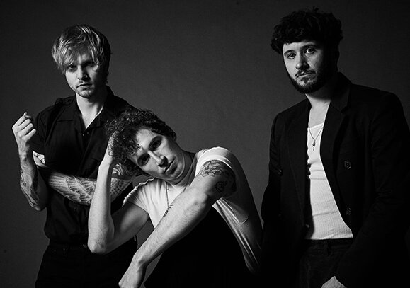 News-Titelbild - Auf ihrem neuen Album zeigen The Band Camino die komplette Bandbreite ihres Sounds