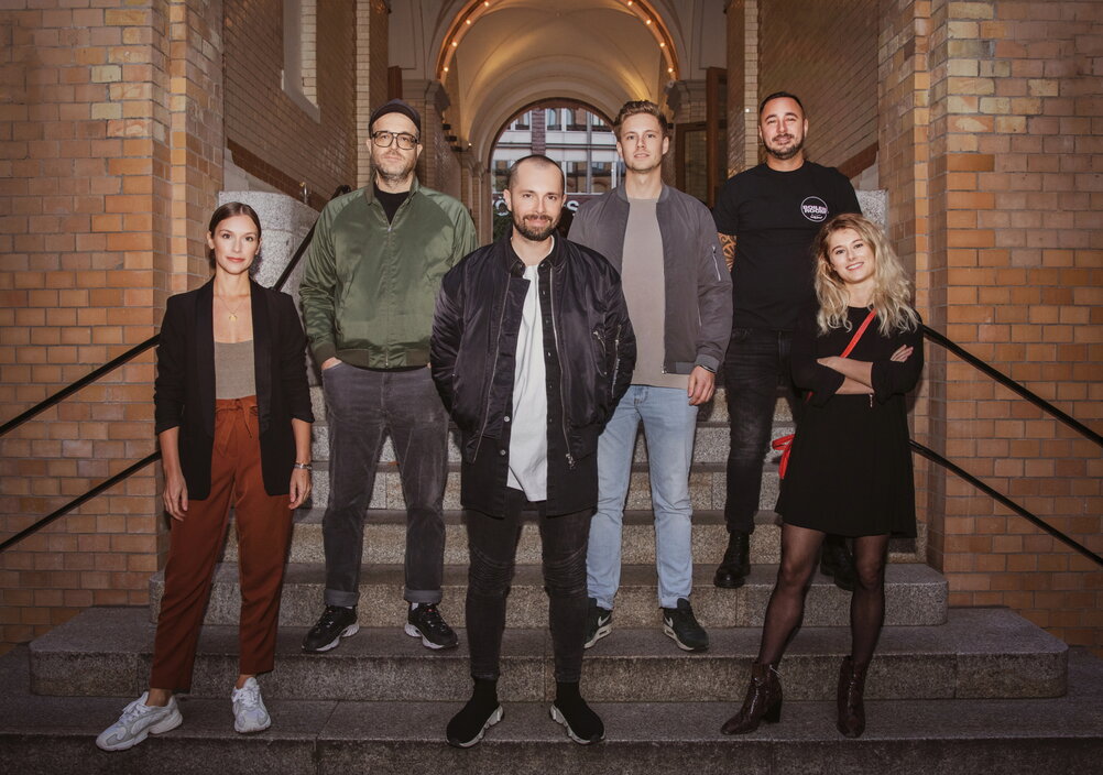 News-Titelbild - Musikalischer Zuwachs in Hamburg: David Puentez unterschreibt bei Warner Music