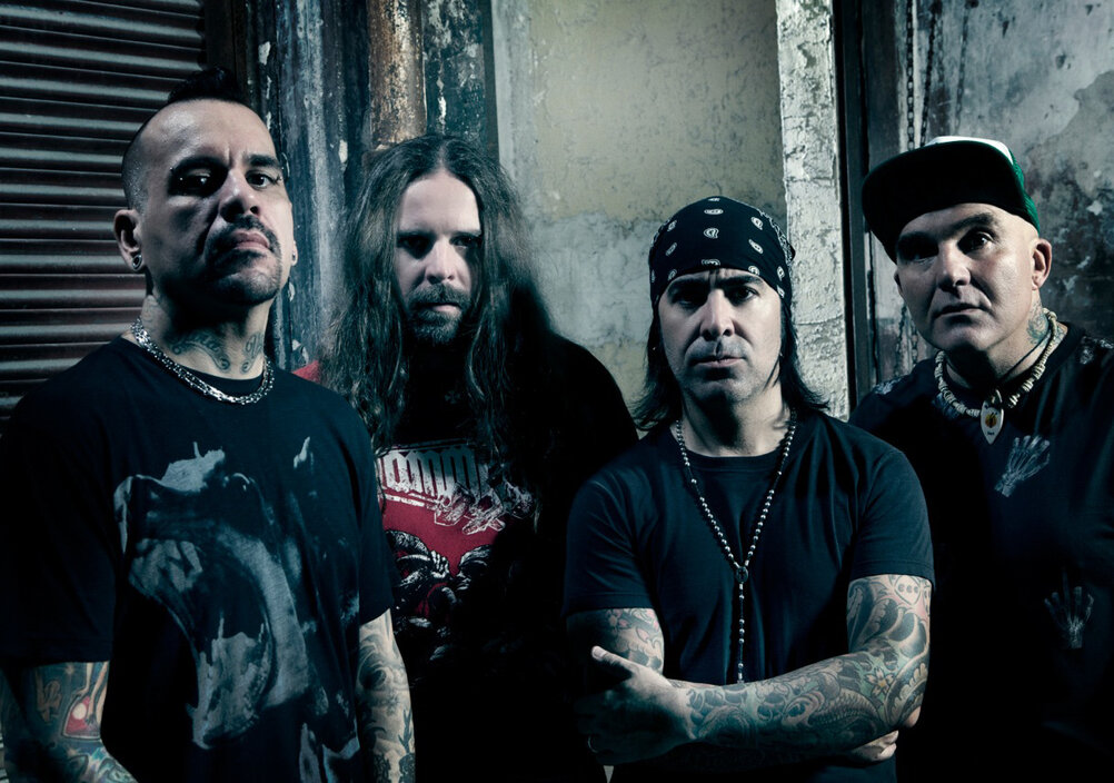 News-Titelbild - De La Tierra: neue Metal-Supergroup veröffentlicht Debüt am 17.01.