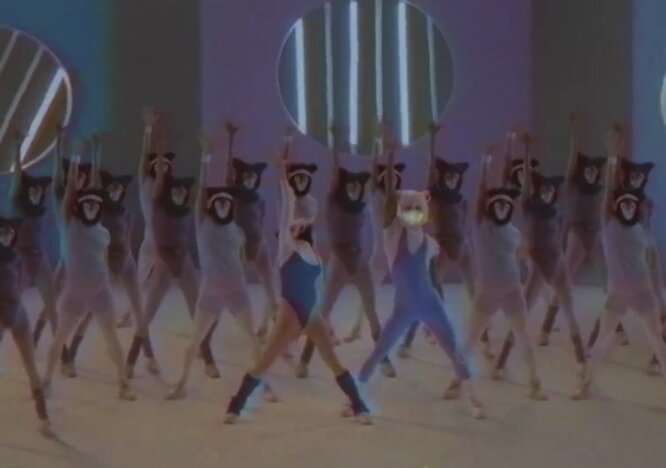 News-Titelbild - Gegen das Video zu "In My Head" sehen sogar die Workouts von Jane Fonda schwach aus