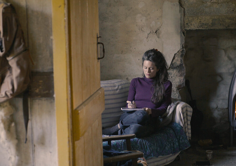 News-Titelbild - Olivia Chaney nimmt uns mit in das alte Landhaus, in dem sie ihr Album "Shelter" schrieb