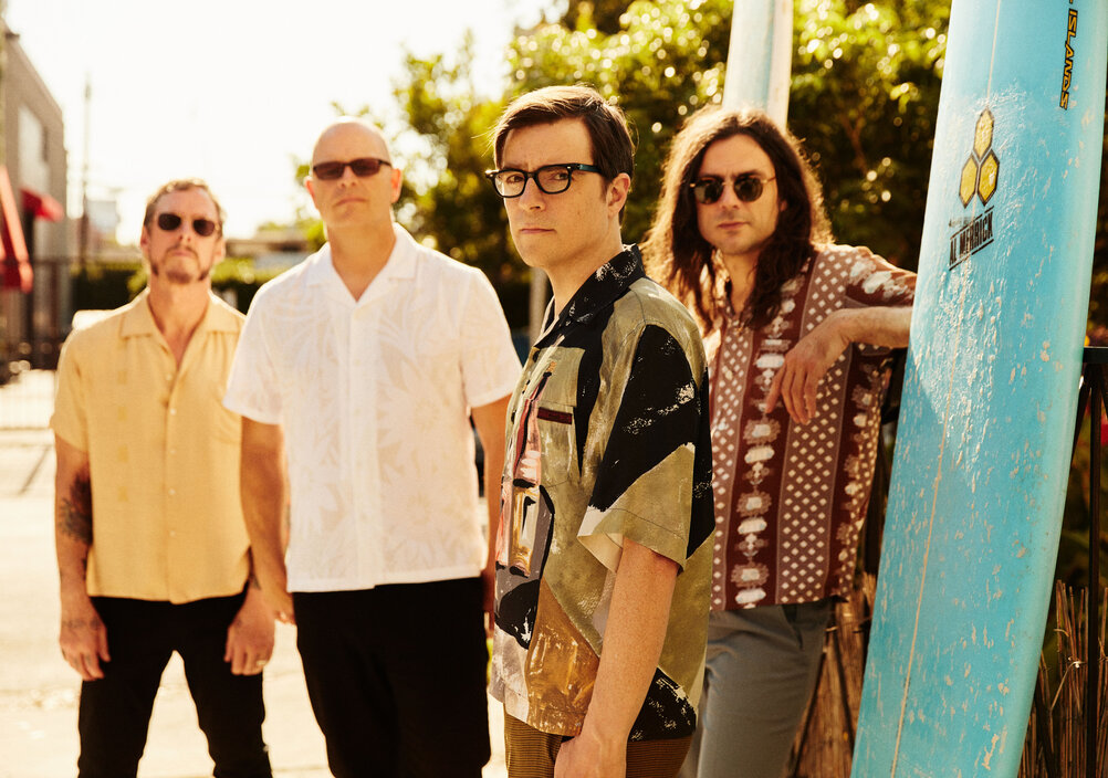 News-Titelbild - Weezer trauern ihrem "Weekend Woman" nach: Hier den neuen Song hören