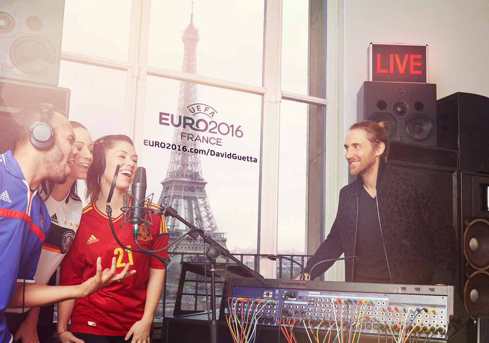 News-Titelbild - Zara Larsson ist Gastsängerin im offiziellen UEFA EURO-Song "This One's For You"