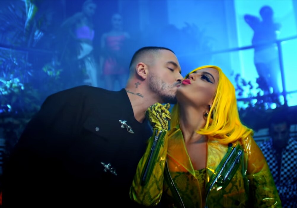 News-Titelbild - Im Video zu "Say My Name" feiern David Guetta, Bebe Rexha & J Balvin eine märchenhafte Sause