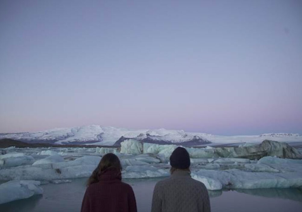 News-Titelbild - Feder veröffentlicht wunderschönes, in Island gedrehtes Musikvideo zu "Blind" (feat. Emmi)