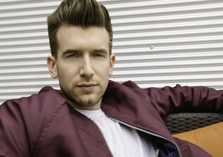 News-Titelbild - Live-Performance mit "Money Problems" bei "Live With Kelly And Ryan"