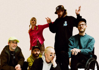 News-Titelbild - Portugal. The Man rufen zusammen mit Unknown Mortal Orchestra den "Summer Of Luv" aus