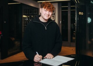 News-Titelbild - Niklas Dee und Bamboo Artists setzen auf Warner Music/ADA