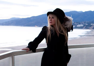 News-Titelbild - So war Stevie Nicks’ neuerliche Aufnahme in die Rock and Roll Hall Of Fame