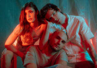 News-Titelbild - Live-Performance-Video mit "that won’t save us" und Interview zu kommenden Plänen