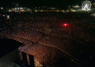 News-Titelbild - "Liam Gallagher - Knebworth 22" kommt am 17. November ins Kino