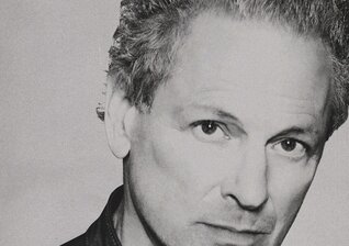 News-Titelbild - Erstes Soloalbum seit zehn Jahren: Am 17. September erscheint "Lindsey Buckingham"