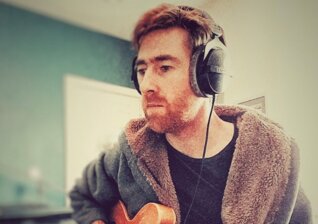 News-Titelbild - Mit dieser Akustikversion von "A Little Mercy" startet Jamie Lawson seine Aufwärmphase für die Tour