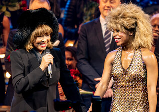 News-Titelbild - Umjubelte Deutschland-Premiere von "TINA" in Anwesenheit von Tina Turner in Hamburg