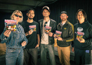 News-Titelbild - HARIBO und LINKIN PARK gehen diesen Sommer gemeinsam auf Tour – mit einer limitierten Fruchtgummi-Edition