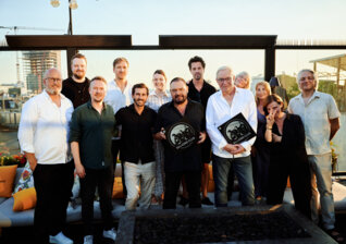News-Titelbild - Alphavilles „Forever Young" erreicht eine Milliarde Streams auf Spotify