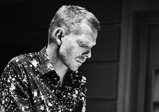 News-Titelbild - Gewidmet seiner kleinen Tochter: Nils Wülker spielt seinen neuen Song "Nika's Dream"