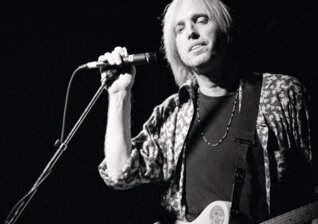 News-Titelbild - Langersehnt und jetzt erhältlich: "Live At The Fillmore (1997)"