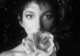 News-Titelbild - "Kate Bush - Remastered" – der Album-Katalog erscheint erstmals remastert auf Vinyl und CD