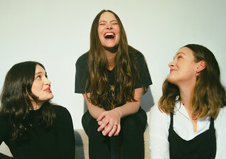 News-Titelbild - Live-Sessionvideo mit dem Song "Failure" vom neuen Album "Good Woman"
