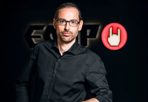 News-Titelbild - Dr. Jan Fischer wird neuer CEO von EMP