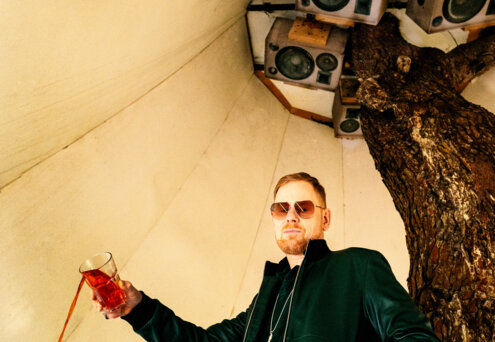 News-Titelbild - Das erste neue Album seit 15 Jahren: Peter Songs gibt uns elf "Love Songs"