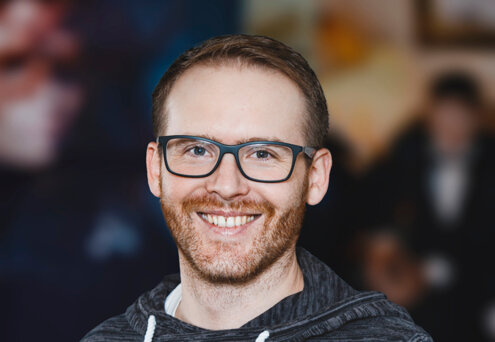 News-Titelbild - Warner Music Central Europe befördert Hansjürg Stämpfli zum General Manager Schweiz