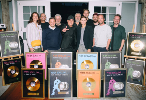 News-Titelbild - Warner Music, Peter Schilling und peermusic feiern völlig losgelöst 40. Jubiläum