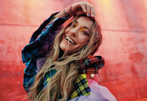 News-Titelbild - "Waiting" auf die Liebe – kein schöner Zustand, muss auch Lauren Daigle feststellen