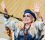 News-Titelbild - Neues Live-Album: "At Newport" dokumentiert Joni Mitchells überraschende Rückkehr auf die Bühne